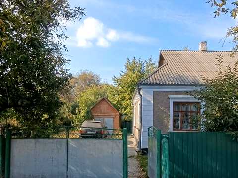 будинок за адресою Соборна вул. (Леніна), 75