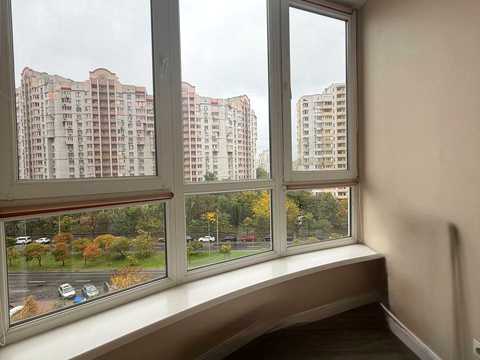 квартира за адресою Київ, Анни Ахматової вул., 22