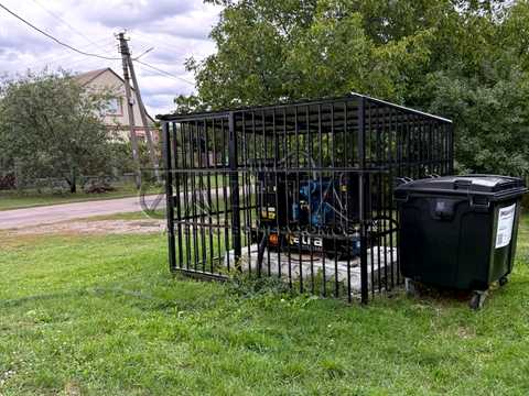 комерційна за адресою Озерна, 42