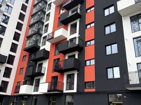 квартира за адресою Івано-Франківськ, Степана Бандери вул., (Будинок)