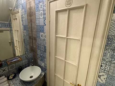 коммерческая по адресу Киев, Пирогова ул., 10-Г