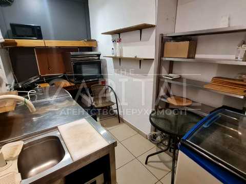 комерційна за адресою Михайла Величка вул., 3