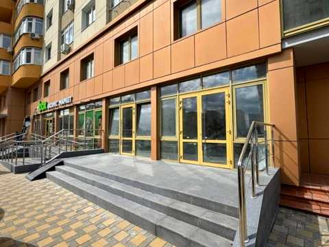 комерційна за адресою Юрія Кондратюка вул., 5