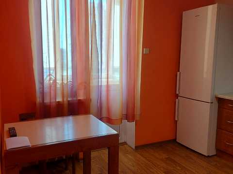 квартира за адресою Київ, Микільсько-Слобідська вул., 2-Б