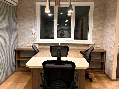 коммерческая по адресу Сегедская ул., 8