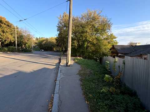 коммерческая по адресу Дмитра Донцова ул., 9