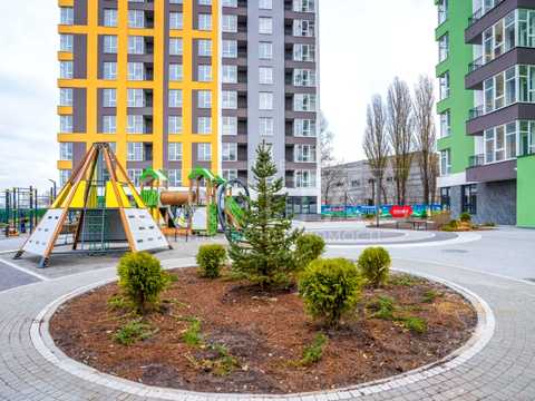 комерційна за адресою Приладний пров., 10-А
