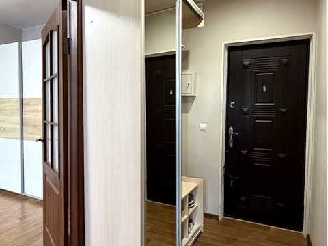 квартира за адресою Софії Русової вул., 7