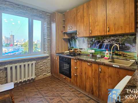 квартира за адресою Братства Тарасівців вул. (Декабристів), 5