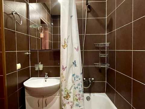 квартира за адресою Здолбунівська вул., 9-Б