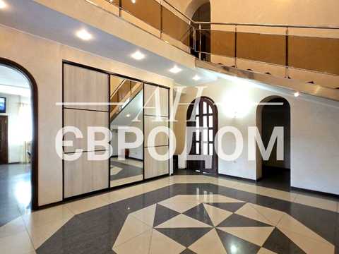 дом по адресу с. Терновая, Слобожанська