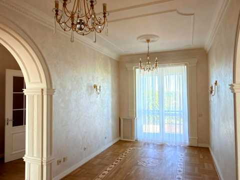 дом по адресу Миколи Коротницького