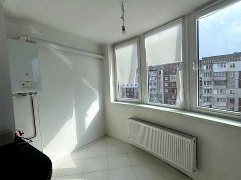 квартира за адресою Коновальця вул., 5