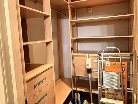 квартира за адресою Раїси Окіпної вул., 18