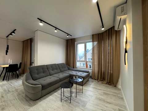 квартира за адресою Золотоустівська вул., 25