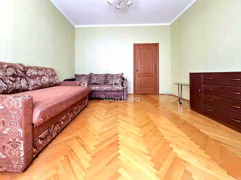 квартира за адресою Інститутська вул., 22/7