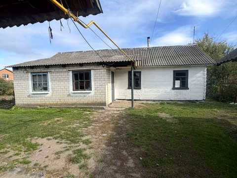 будинок за адресою Лугова