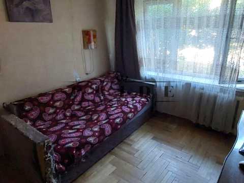 комерційна за адресою Едуарда Вільде вул., 6