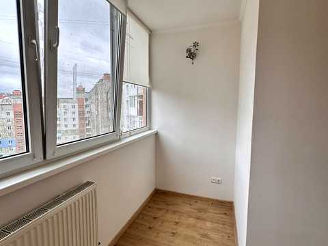 квартира за адресою Івана Миколайчука вул., 30