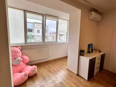 квартира за адресою Івана Миколайчука вул., 30