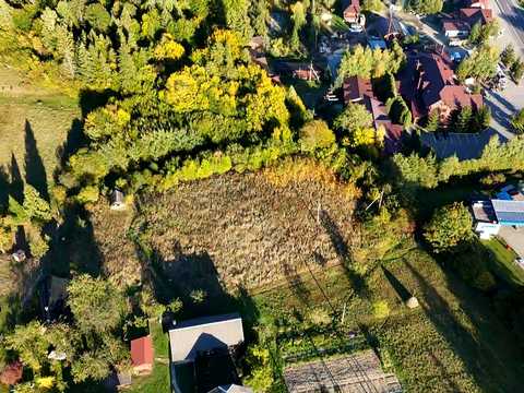 ділянка за адресою с. Коростів, Шевченка