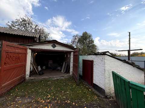 будинок за адресою Незалежності вул. (Гагаріна)