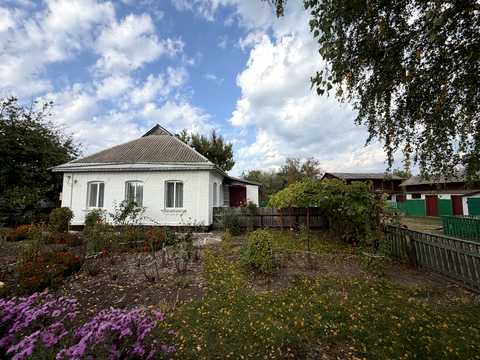 будинок за адресою Незалежності вул. (Гагаріна)