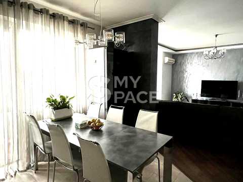 квартира за адресою Київ, Урлівська вул., 21