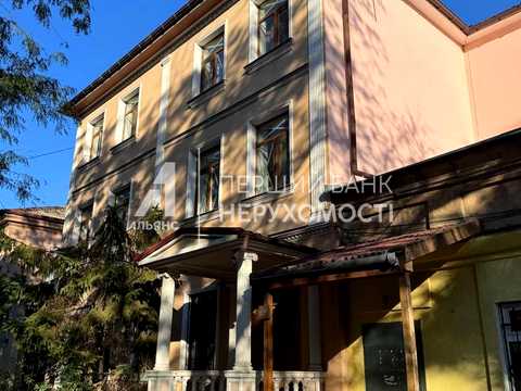 будинок за адресою Кінна вул., 19