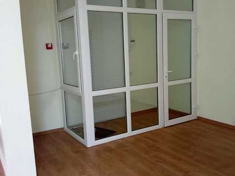 комерційна за адресою Академіка Андрія Сахарова вул. (Суворова), 26
