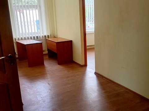 комерційна за адресою Академіка Андрія Сахарова вул. (Суворова), 26