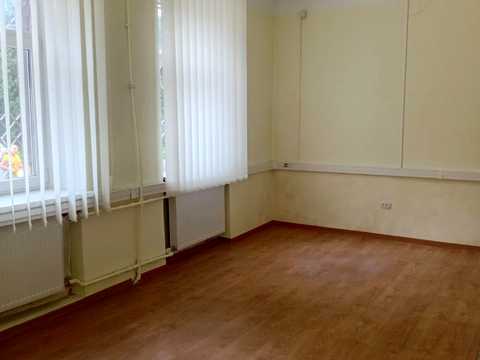 комерційна за адресою Академіка Андрія Сахарова вул. (Суворова), 26