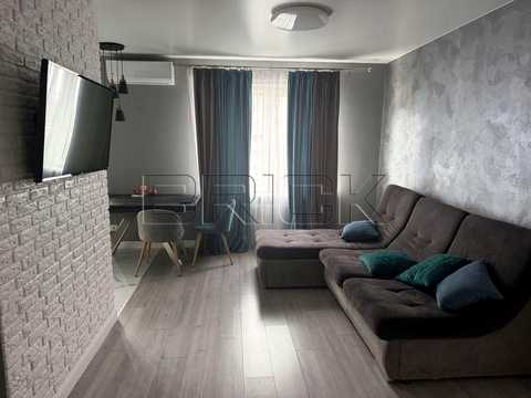квартира за адресою Софії Русової вул., 7