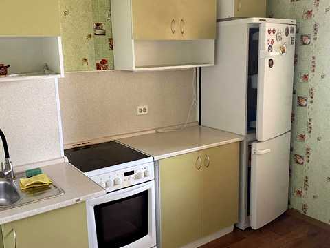 квартира за адресою Сергія Данченка вул., 5