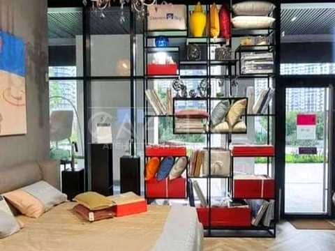 комерційна за адресою Зарічна вул., 4 к2