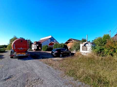 комерційна за адресою смт. Ярмолинці, Об'їзна, 10