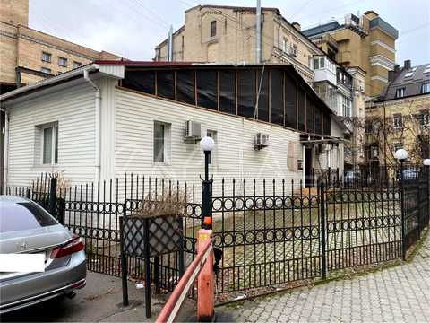 коммерческая по адресу Саксаганского ул., 38-Б