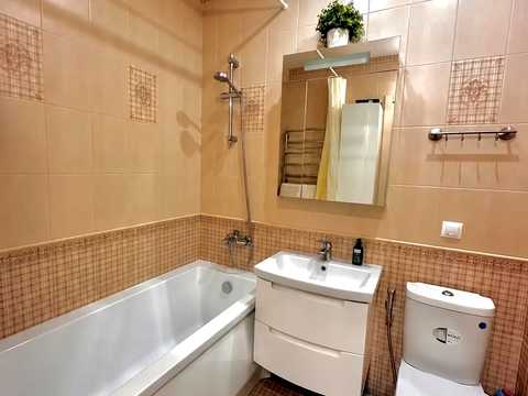 квартира за адресою Бориса Гмирі вул., 12-Б