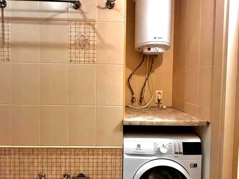квартира за адресою Бориса Гмирі вул., 12-Б