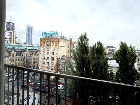 квартира за адресою Тараса Шевченка бульв., 2