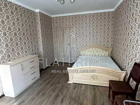 квартира за адресою Академіка Глушкова просп., 9-Г