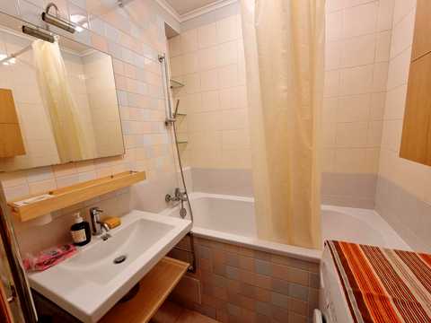 квартира за адресою Братства Тарасівців вул. (Декабристів), 8