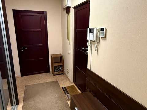 квартира за адресою Героїв просп., 21