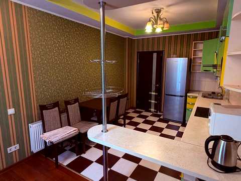 квартира за адресою Регенераторна вул., 4 к3