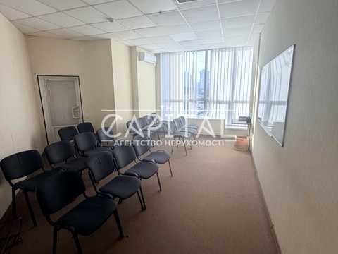 комерційна за адресою Київ, Олександра Мишуги вул., 2