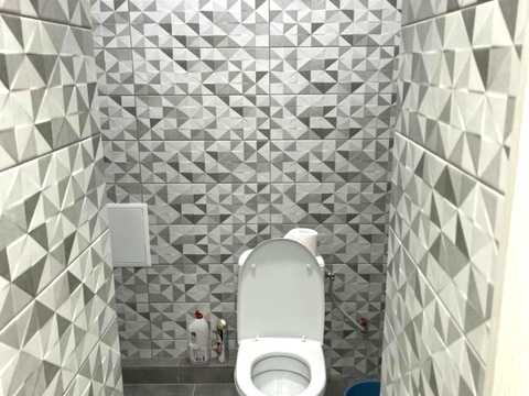 комерційна за адресою Соборна вул., 79