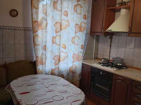 квартира за адресою Родини Глаголєвих вул. (Академіка Грекова), 5