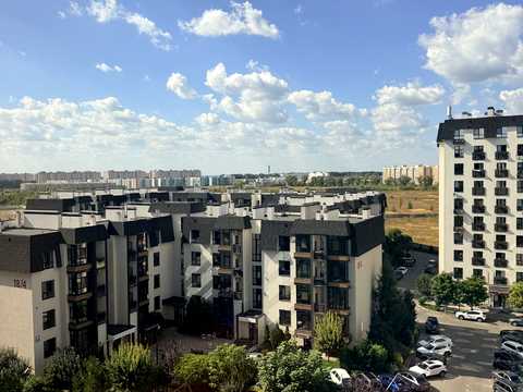 квартира за адресою Героїв Небесної Сотні просп., 18/4