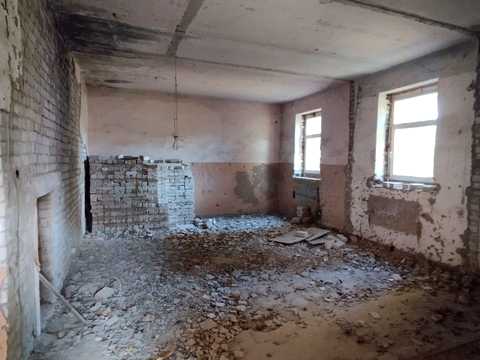 комерційна за адресою Мирна вул., 11а