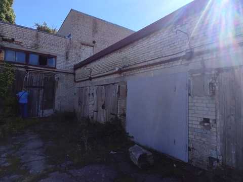 комерційна за адресою Мирна вул., 11а